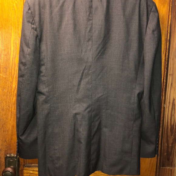 Vitale Barberis Canonico Men’s Gray 2 Button Suit - Picture 2 of 8